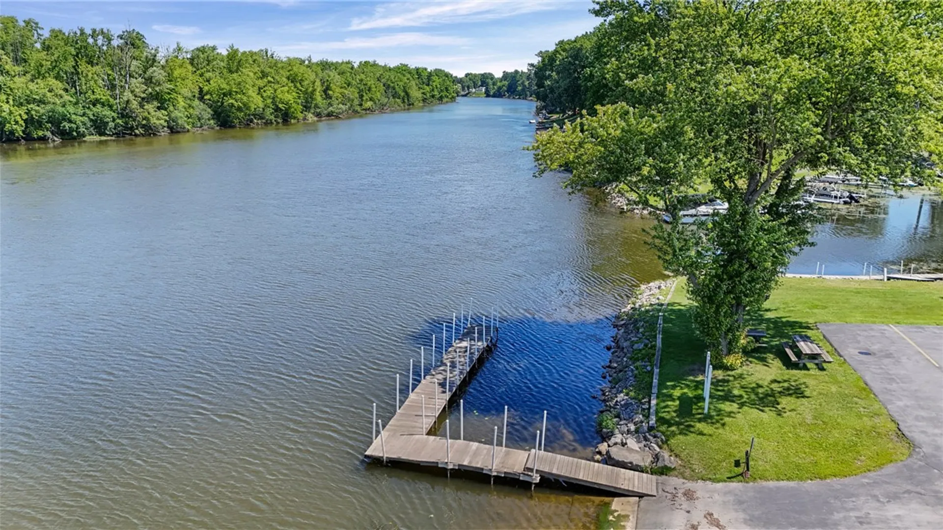 Property at 369 Cameco Circle, Salina, NY 13090 45