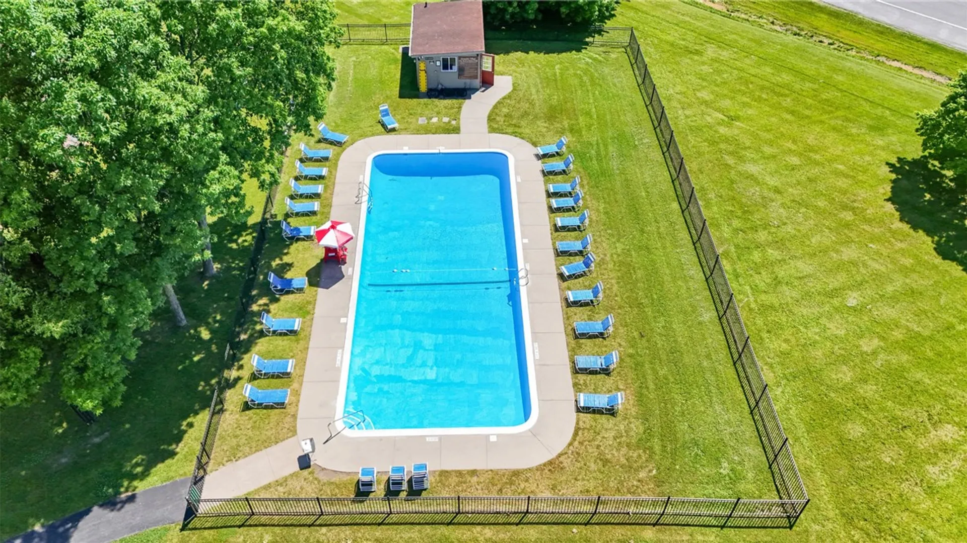 Property at 369 Cameco Circle, Salina, NY 13090 49