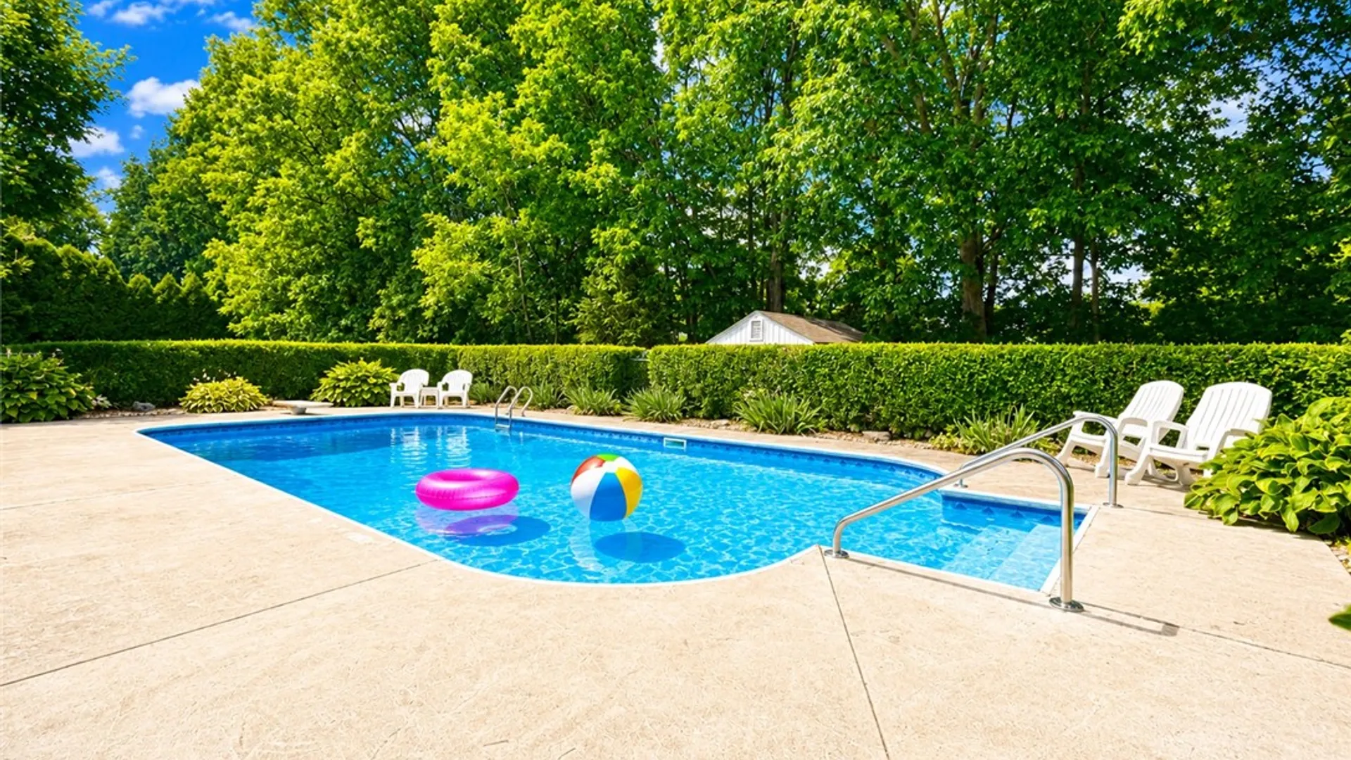 Property at 75 County Clare Crescent, Perinton, NY 14450 45