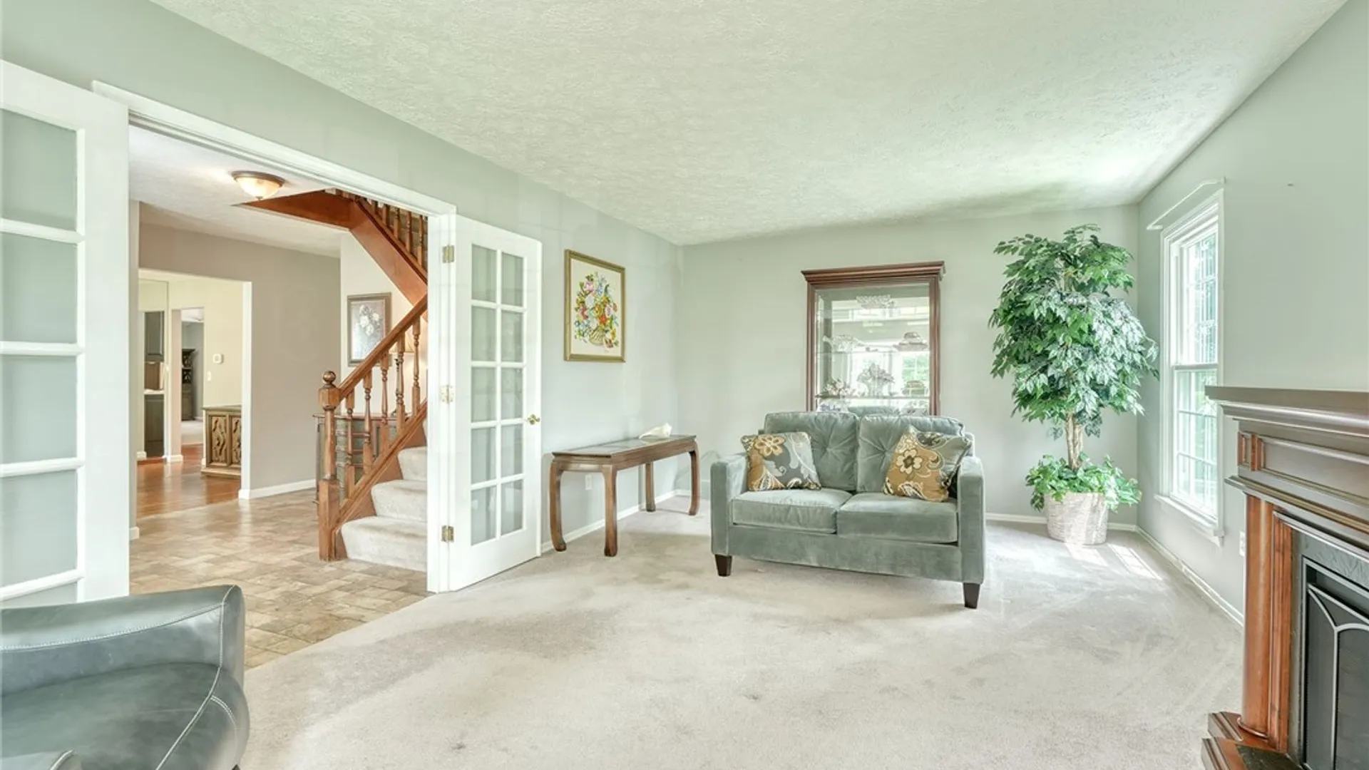 Property at 75 County Clare Crescent, Perinton, NY 14450 6