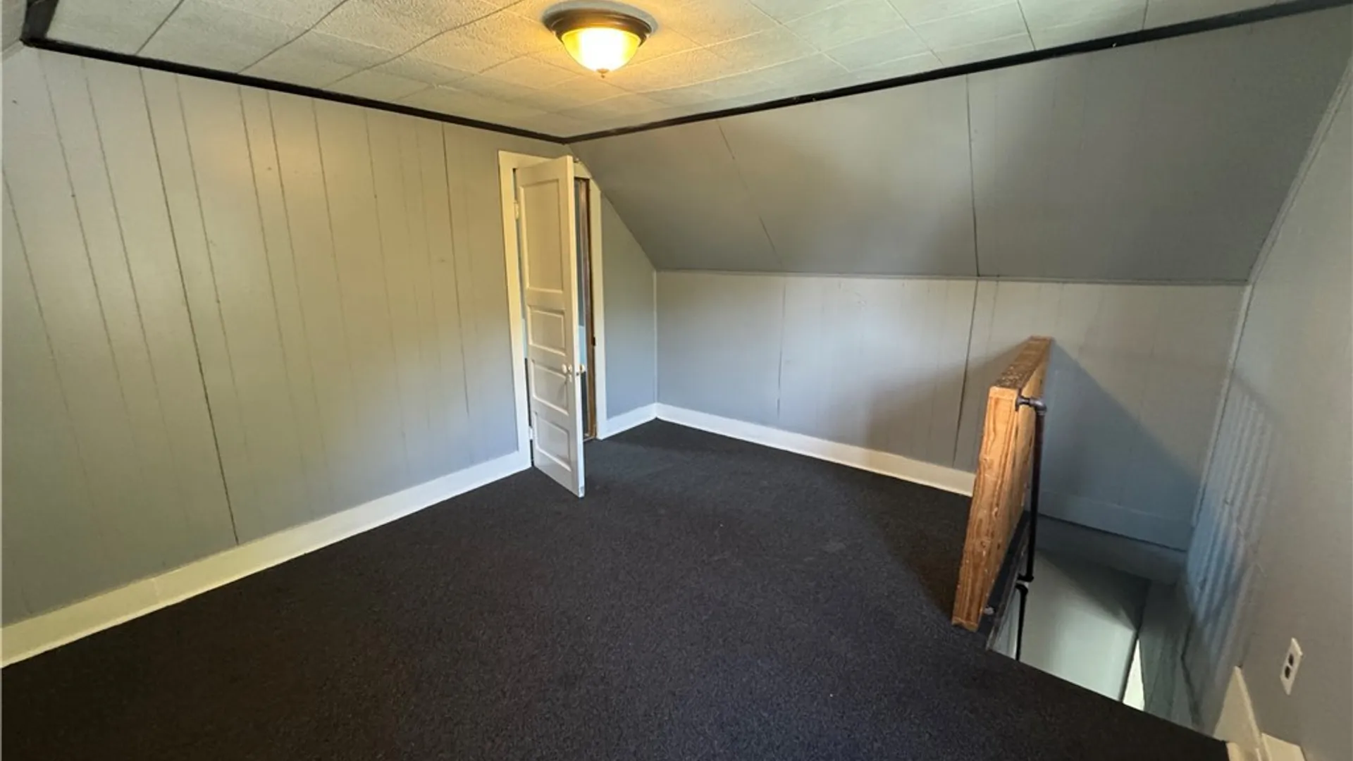 Property at 139 Weimar Street, Buffalo, NY 14206 10
