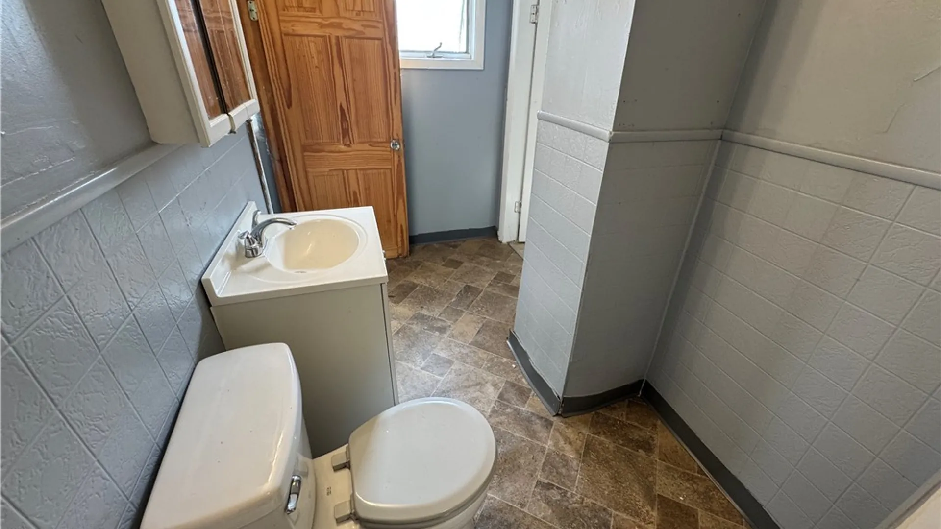 Property at 139 Weimar Street, Buffalo, NY 14206 12