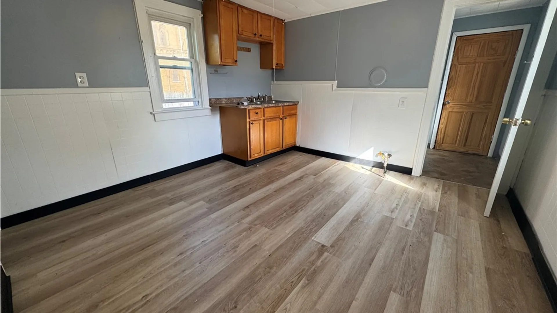 Property at 139 Weimar Street, Buffalo, NY 14206 23