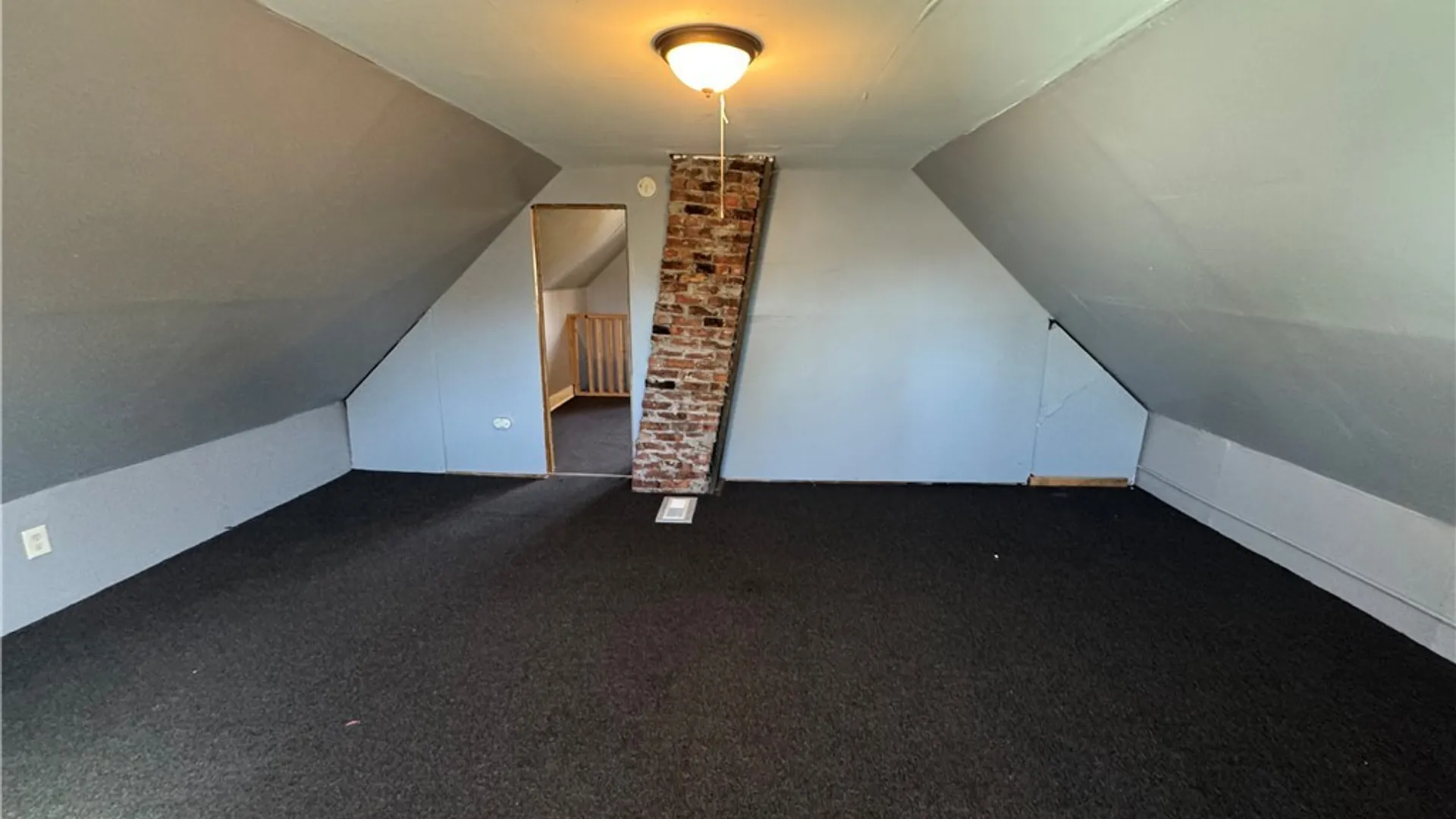 Property at 139 Weimar Street, Buffalo, NY 14206 6