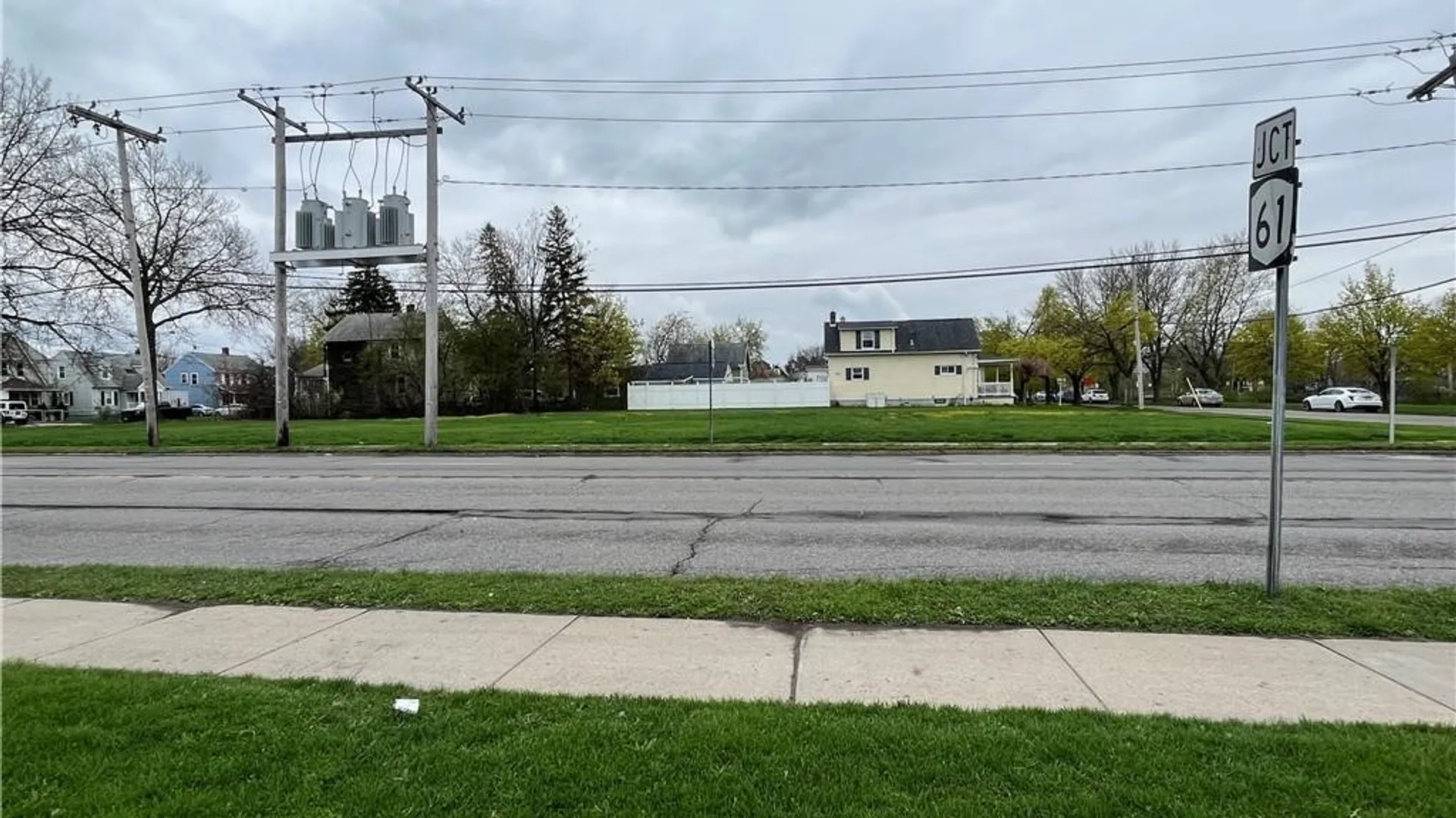 Property at 3303 Pine Avenue, Niagara Falls, NY 14301 7