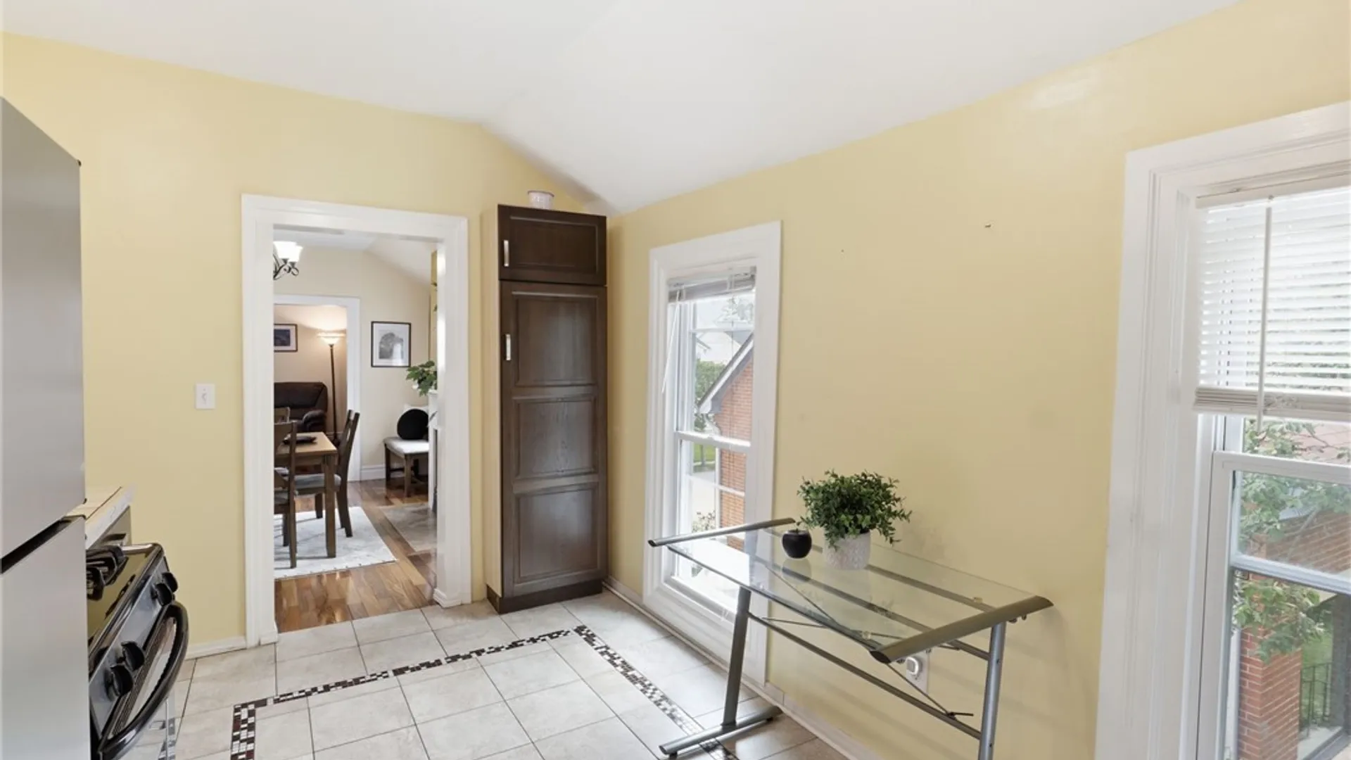 Property at 114 Whitney Place, Buffalo, NY 14201 15