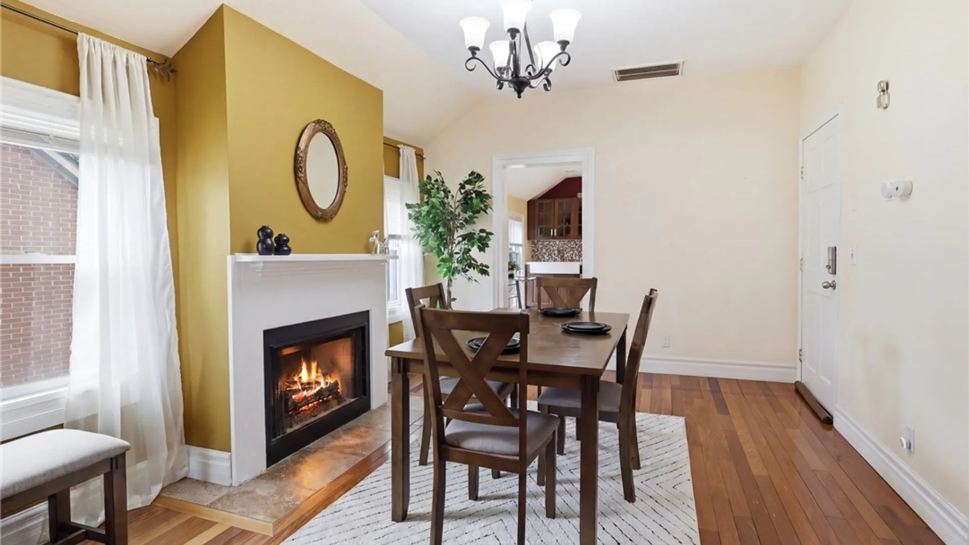 Property at 114 Whitney Place, Buffalo, NY 14201 5