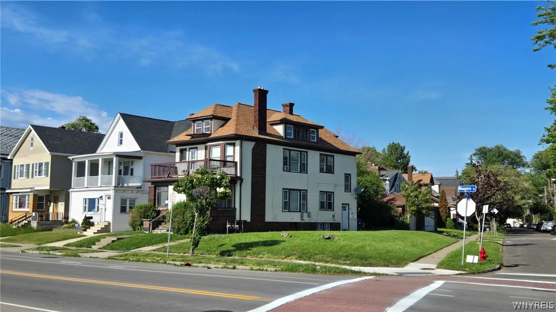 Property at 2459 Niagara Street, Buffalo, NY 14207 2
