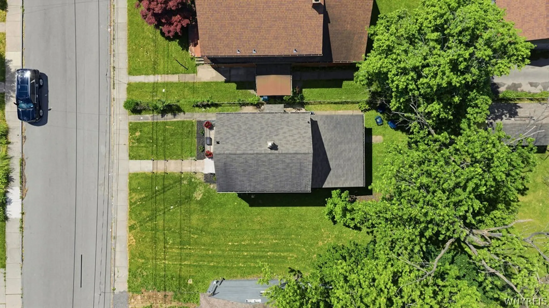 Property at 544 9th Street, Niagara Falls, NY 14301 5
