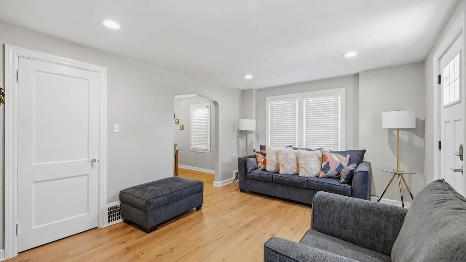 Property at 544 9th Street, Niagara Falls, NY 14301 9