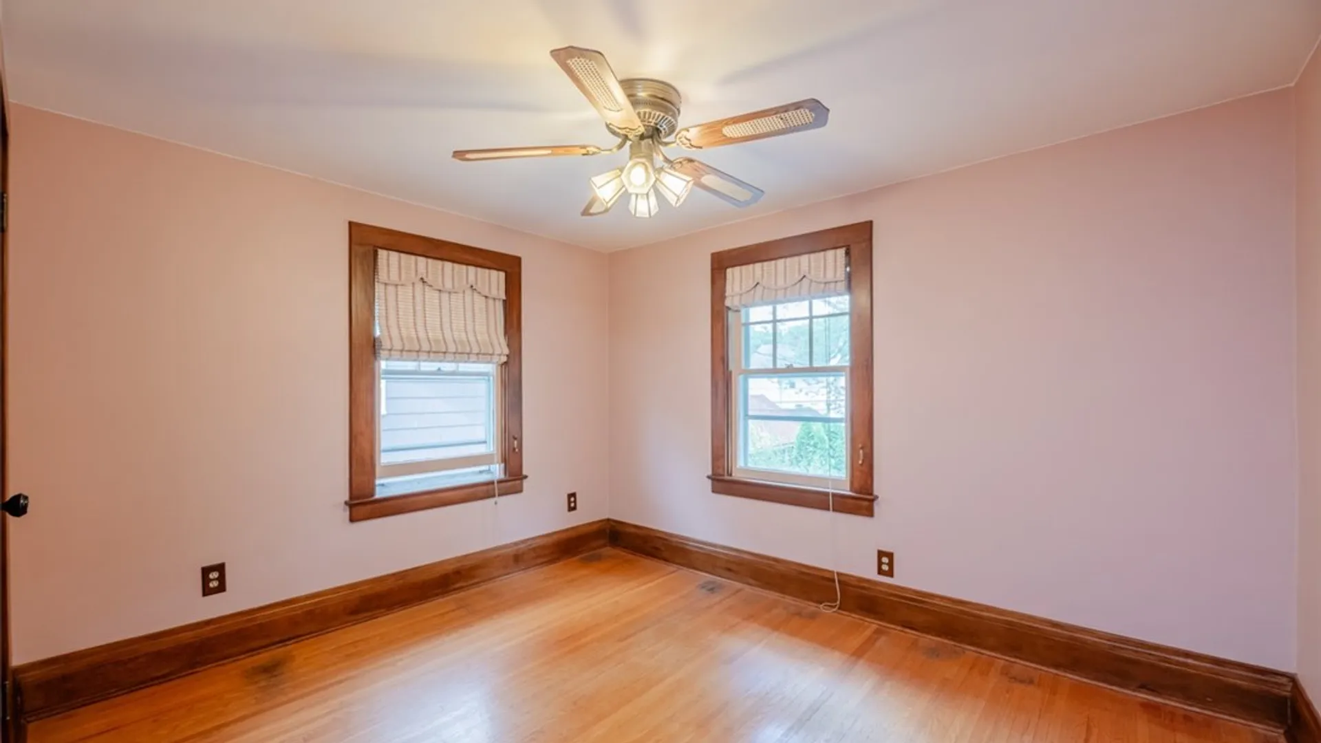Property at 239 Navarre Road, Rochester, NY 14621 27