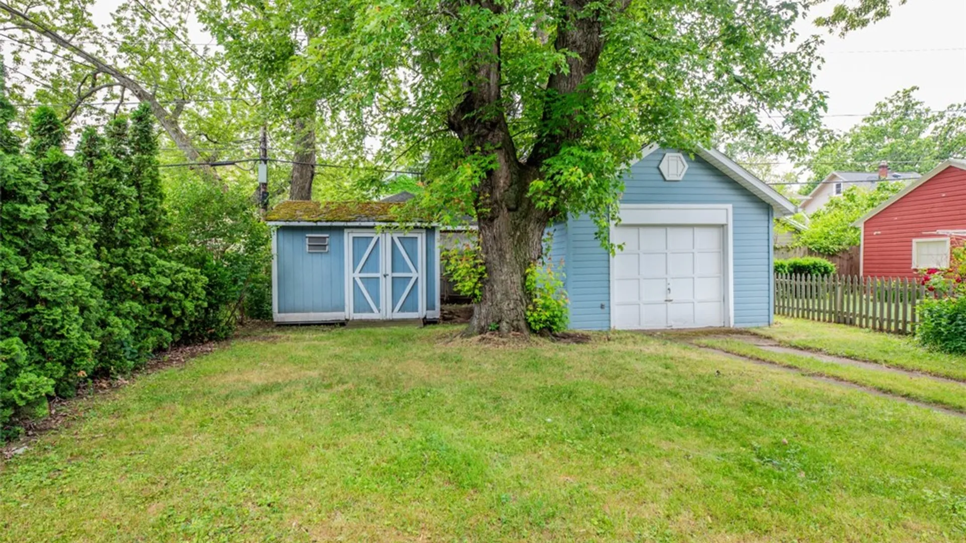 Property at 239 Navarre Road, Rochester, NY 14621 3