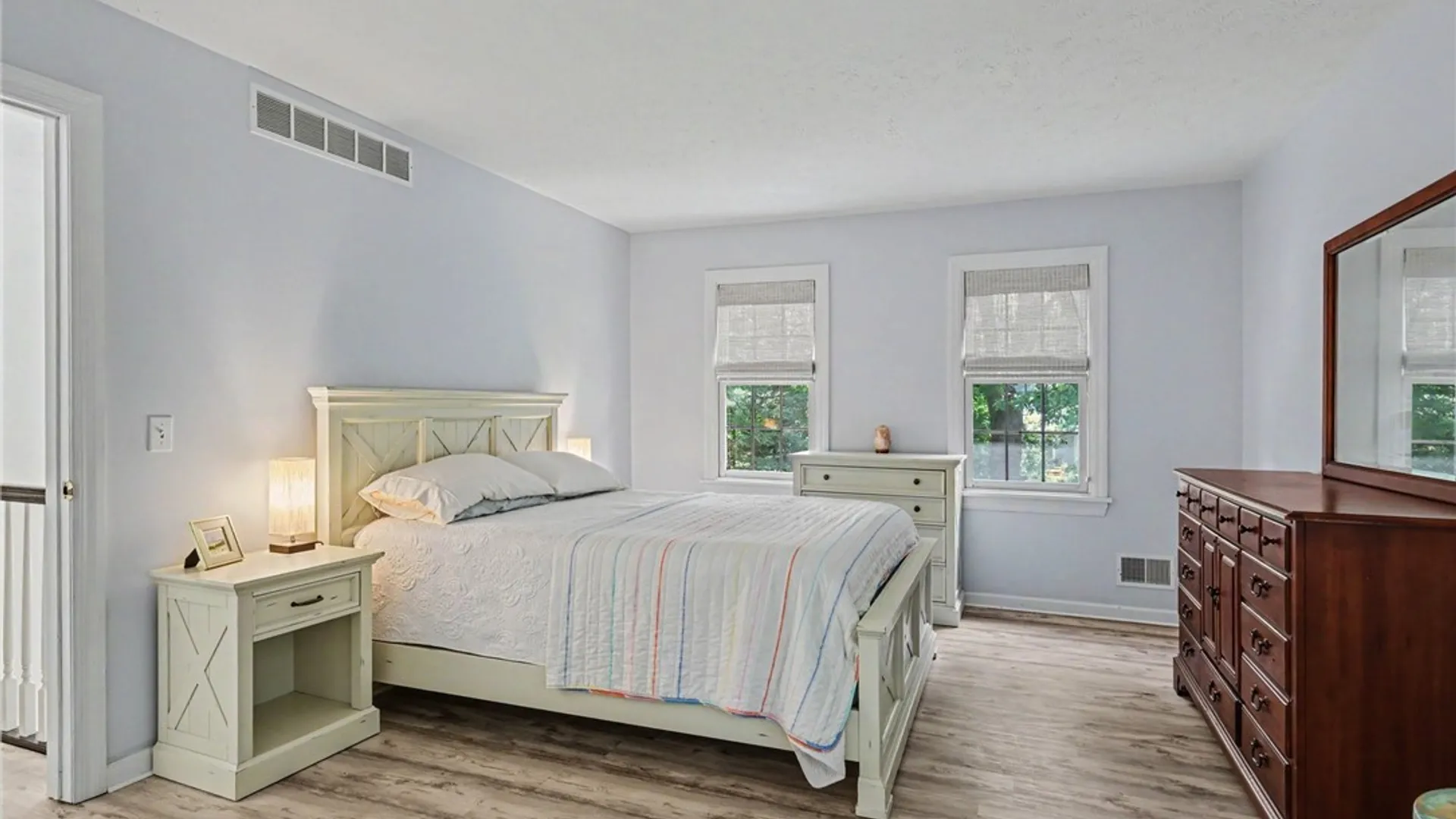 Property at 676 Admiralty Way, Webster, NY 14580 13