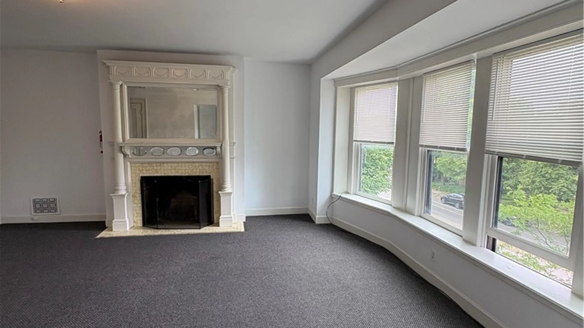 Property at 493 Delaware Avenue, Buffalo, NY 14202 12