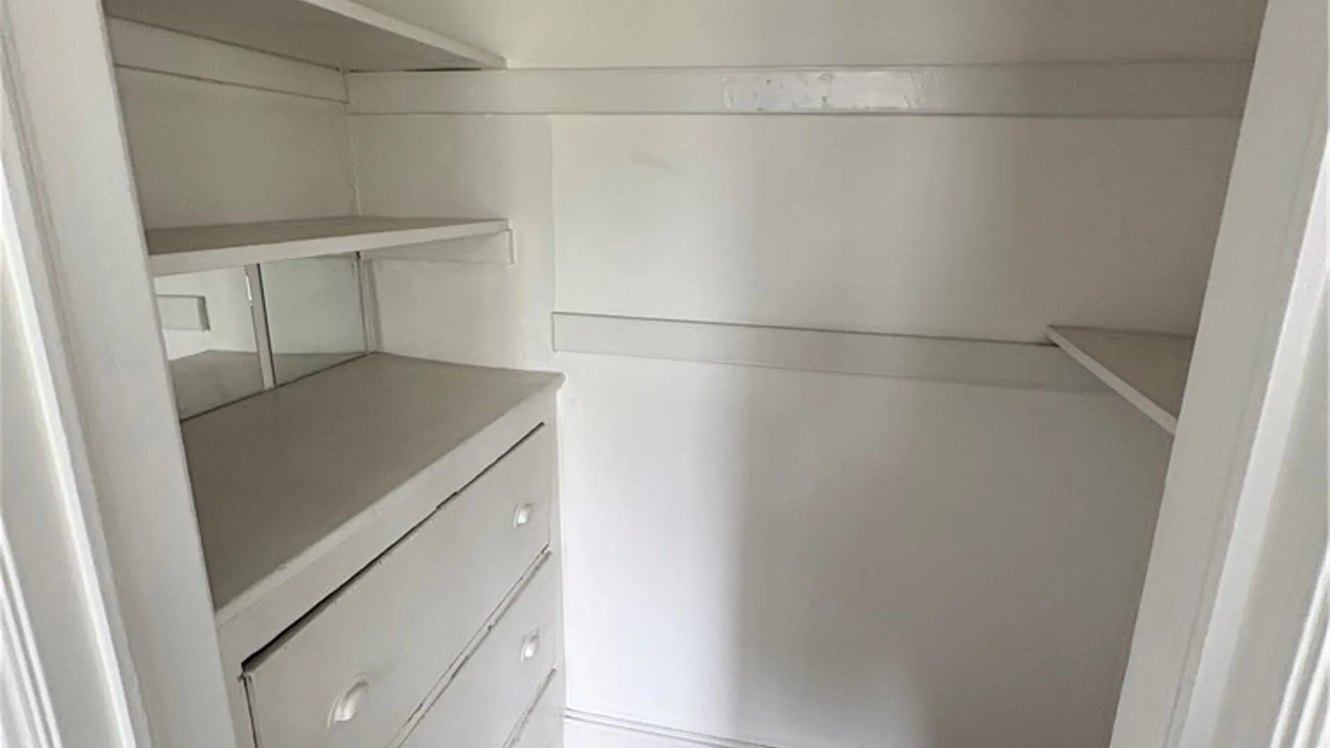 Property at 493 Delaware Avenue, Buffalo, NY 14202 7