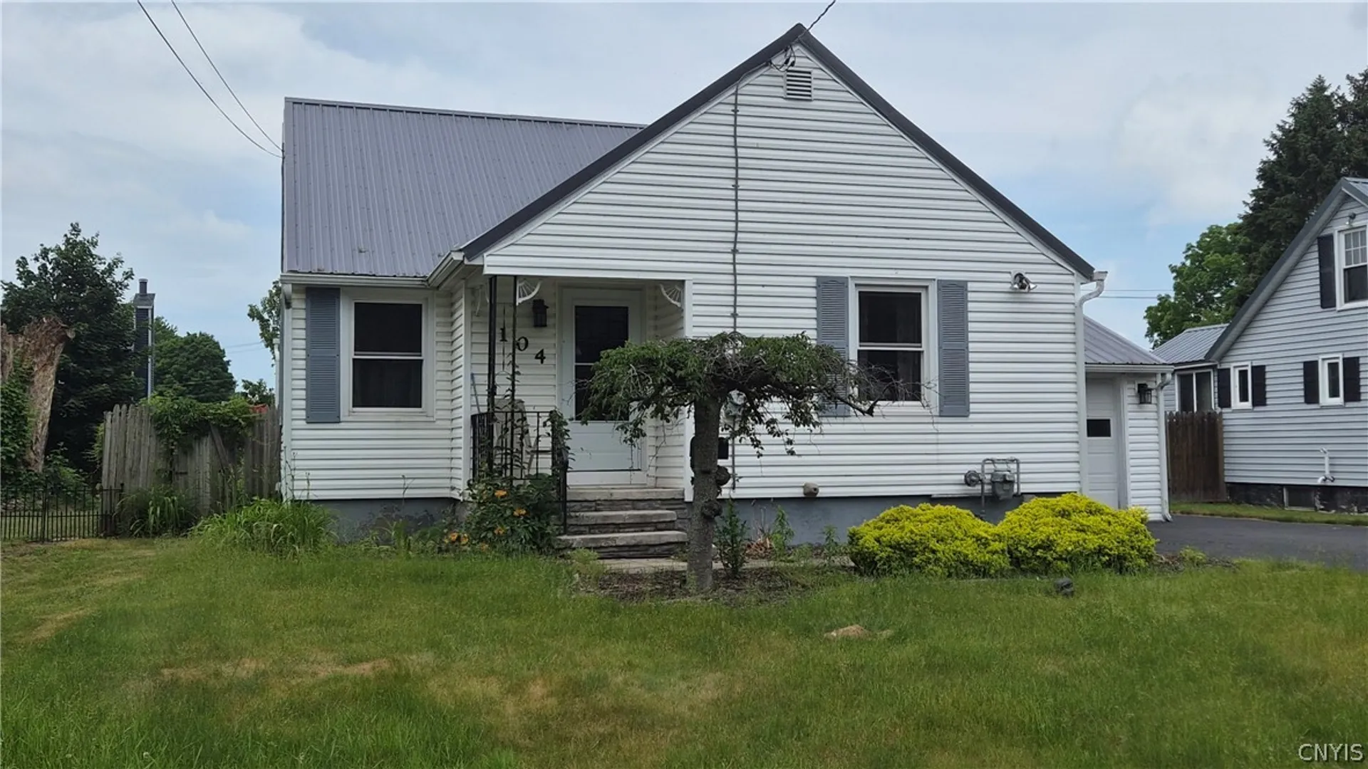 Property at 104 Van Mara Drive, Cicero, NY 13212 3
