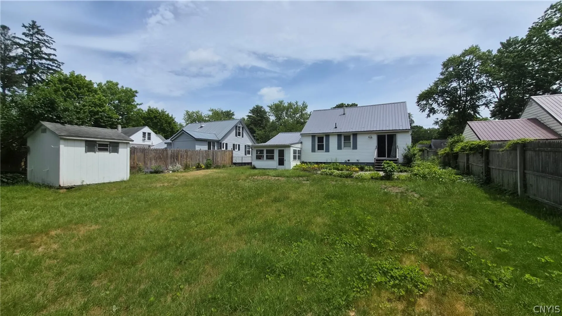 Property at 104 Van Mara Drive, Cicero, NY 13212 31