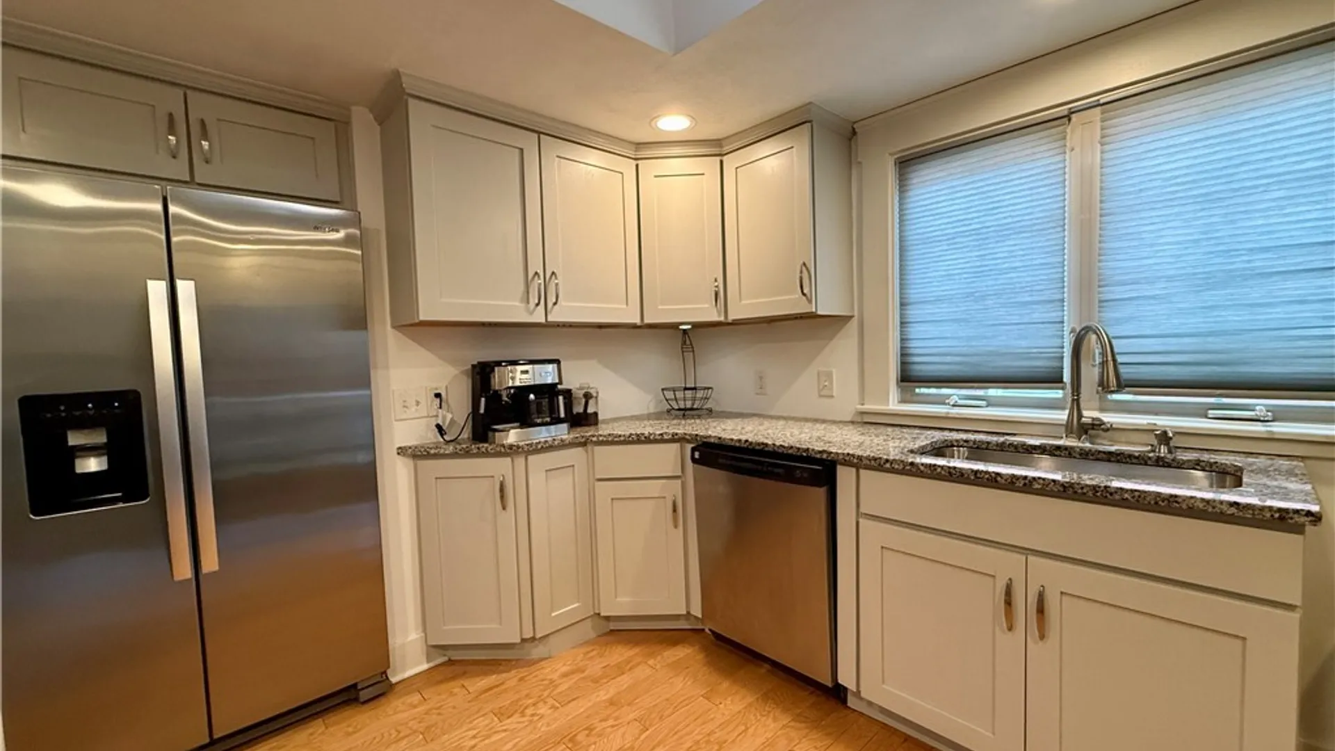 Property at 136 Kensington Place, Syracuse, NY 13210 22
