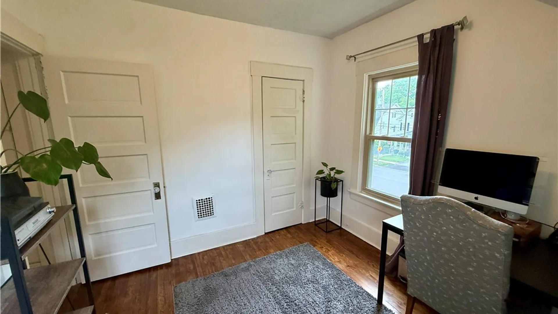 Property at 136 Kensington Place, Syracuse, NY 13210 32