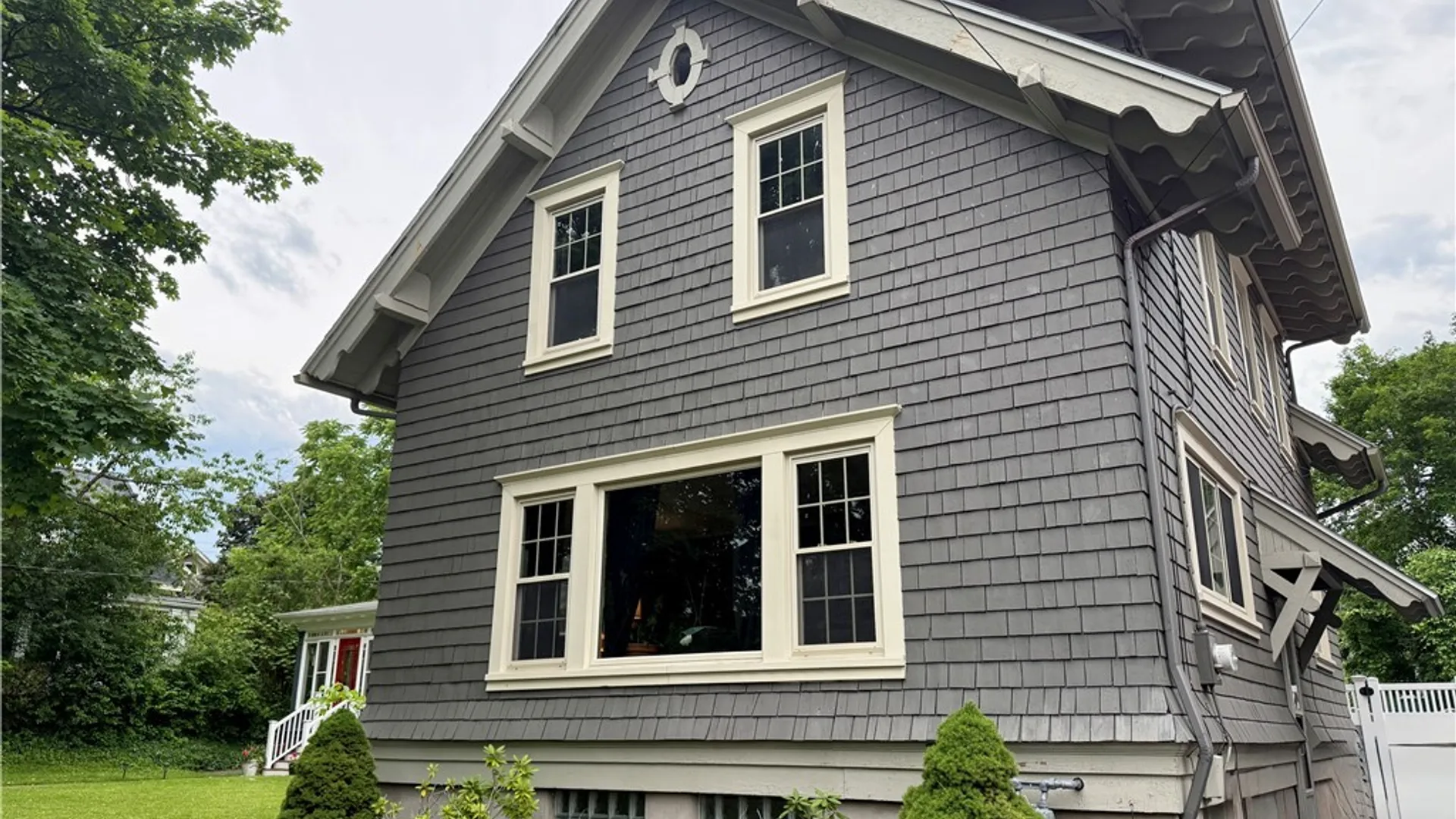 Property at 136 Kensington Place, Syracuse, NY 13210 4