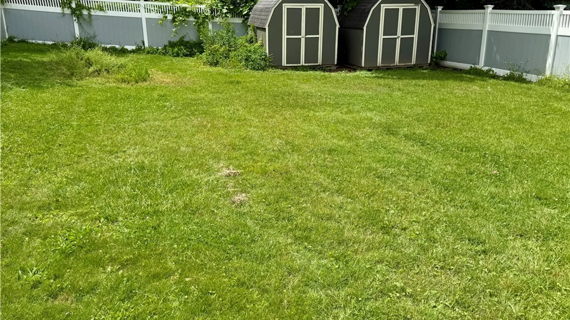 Property at 136 Kensington Place, Syracuse, NY 13210 48