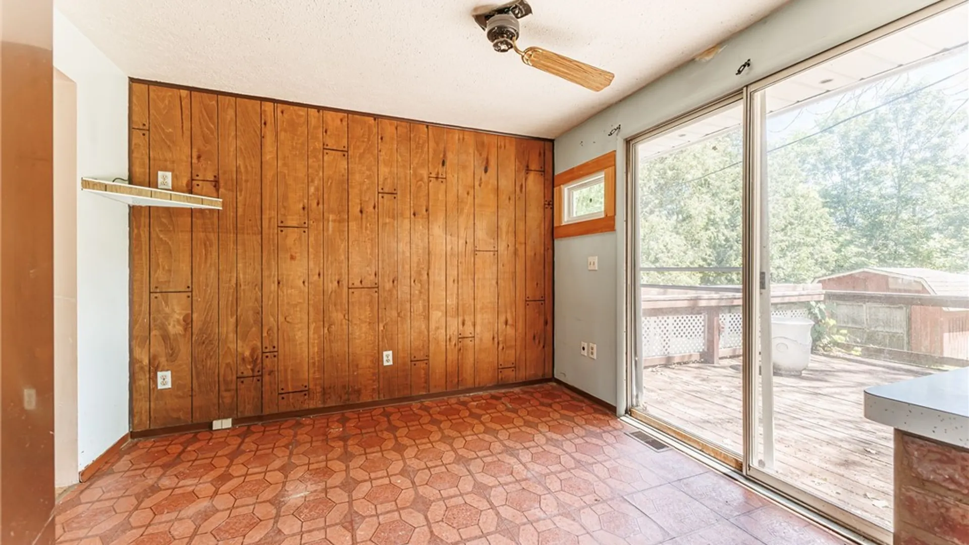Property at 582 N Greece Road, Greece, NY 14468 10