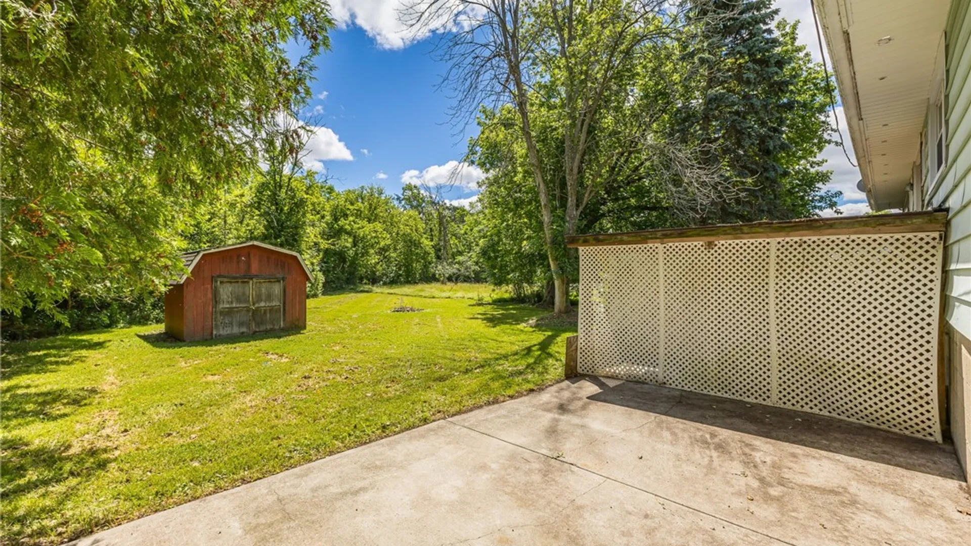 Property at 582 N Greece Road, Greece, NY 14468 24