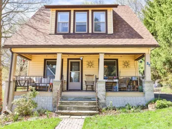 Property at 27 Central Avenue, Oneonta, NY 13820