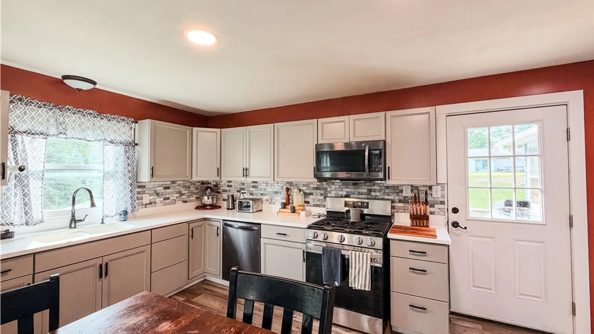 Property at 123 Lawrence Street, Oswego, NY 13126 6