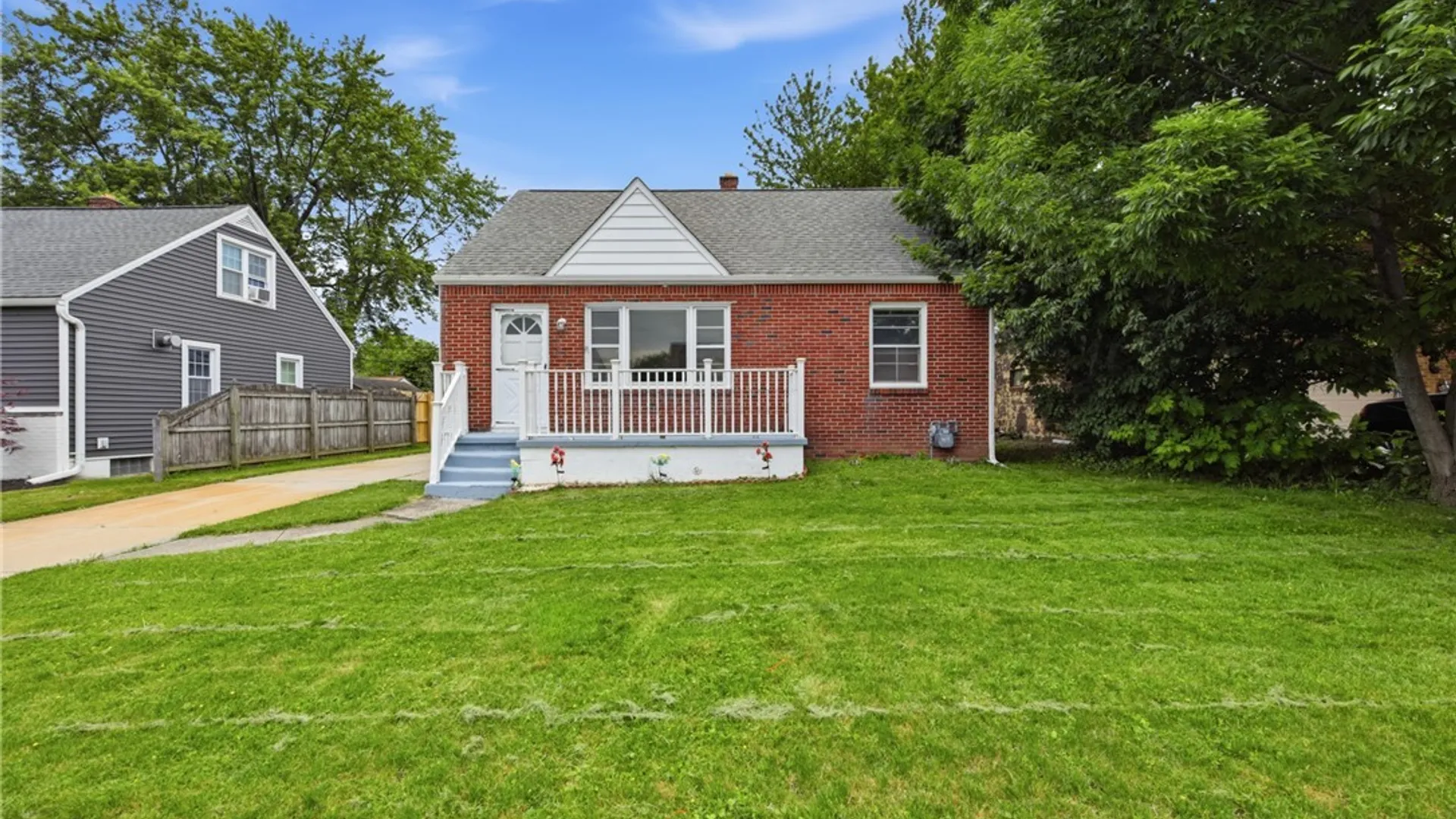 Property at 72 Birkdale Road, Cheektowaga, NY 14225 2