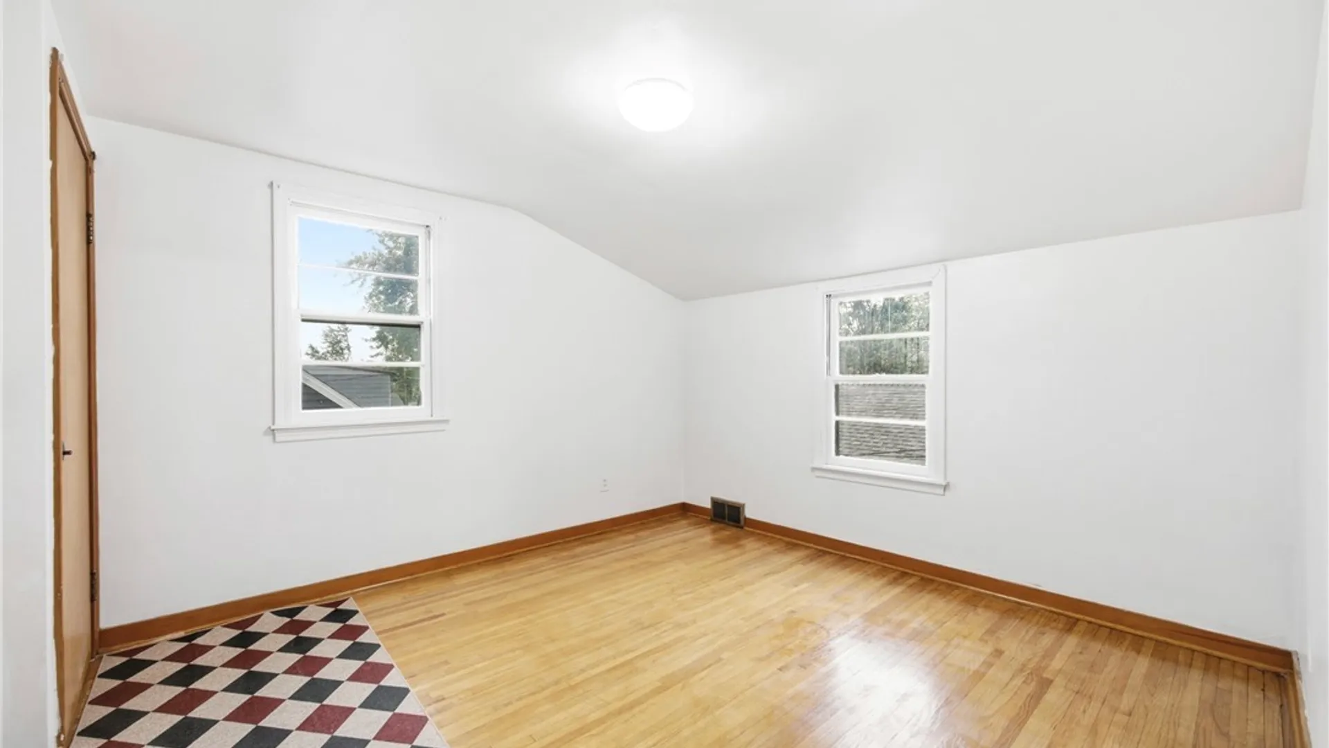 Property at 72 Birkdale Road, Cheektowaga, NY 14225 28