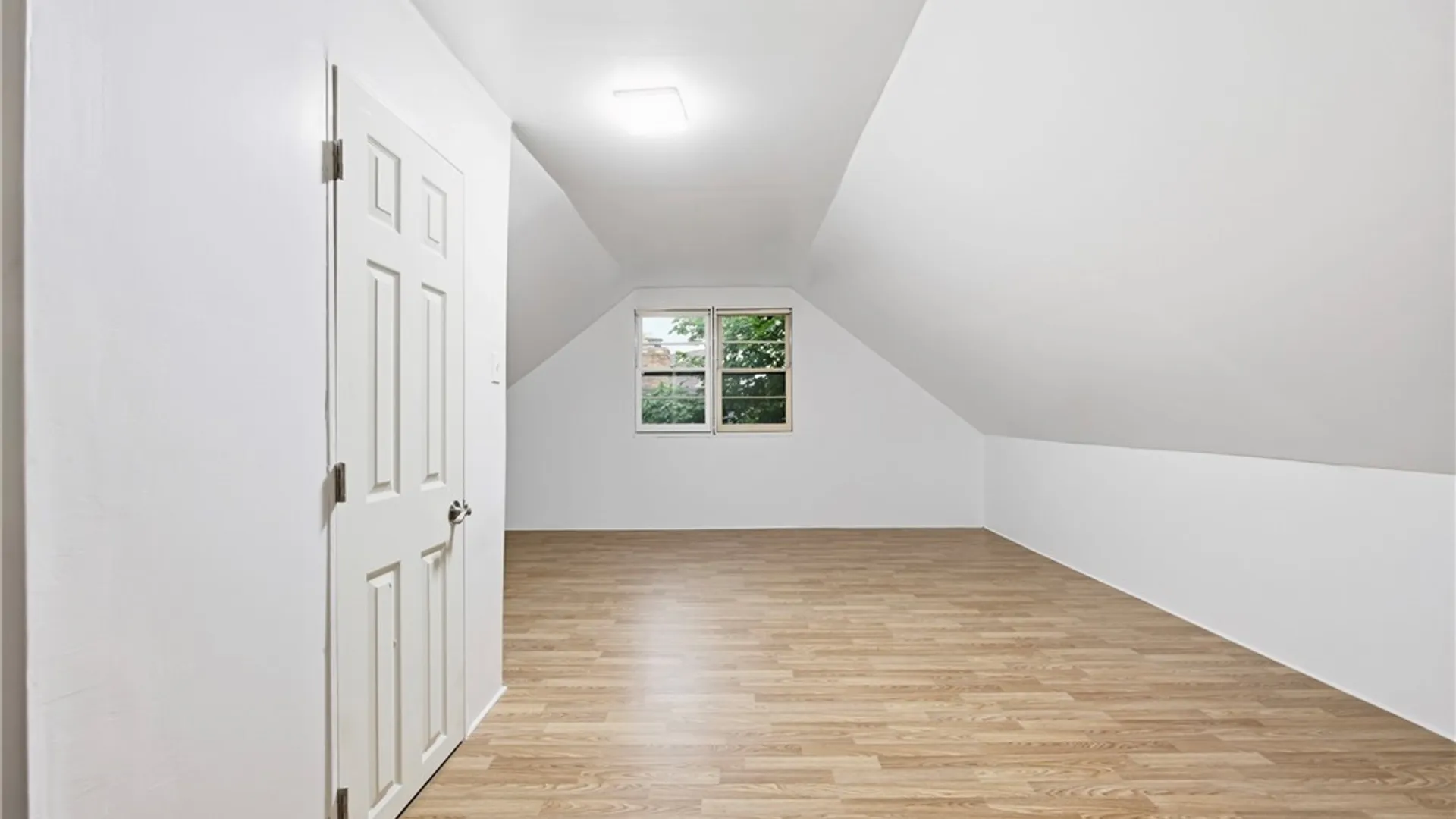Property at 72 Birkdale Road, Cheektowaga, NY 14225 29