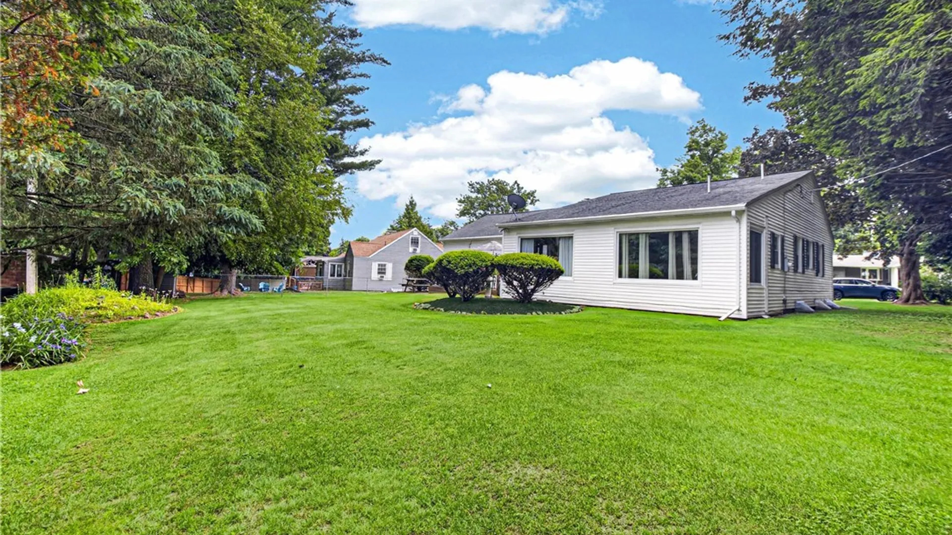 Property at 5 Lyndon Rd, Whitestown, NY 13492 32