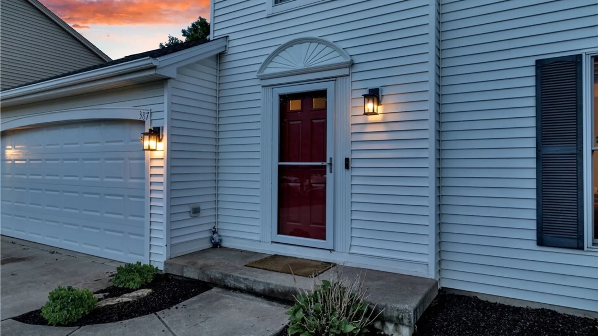 Property at 387 Seneca Place, Lancaster, NY 14086 3