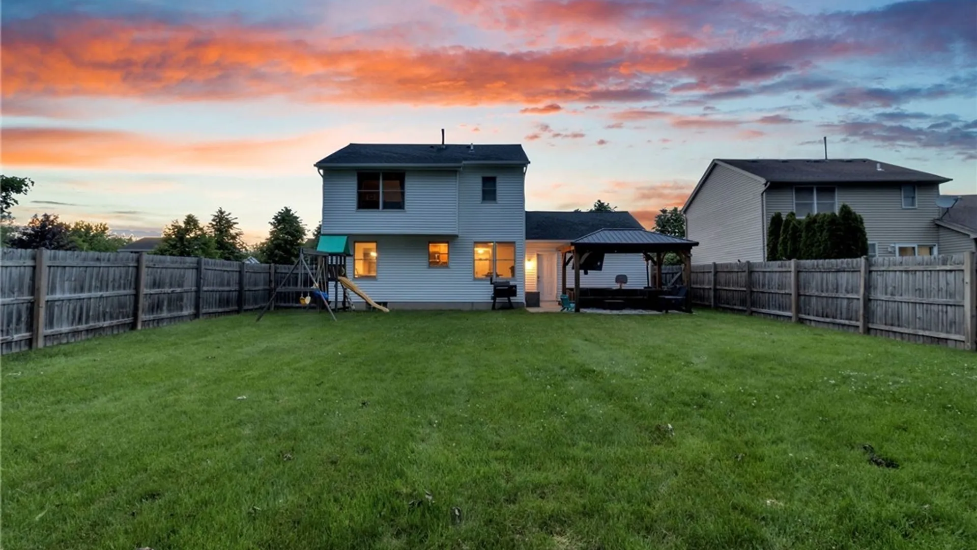 Property at 387 Seneca Place, Lancaster, NY 14086 32