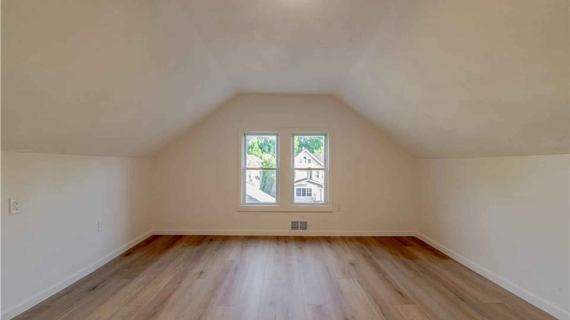 Property at 312 Brooks Avenue, Rochester, NY 14619 16