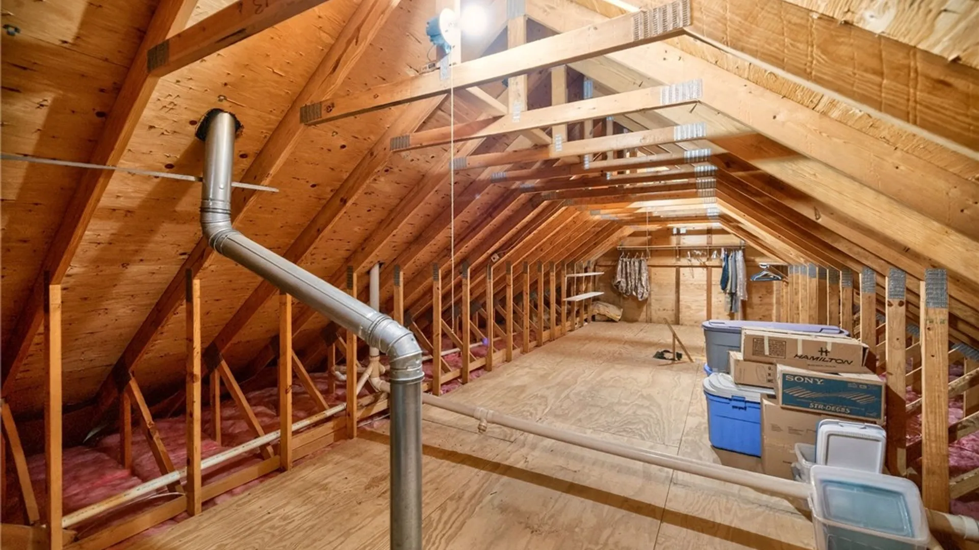 Property at 1500 Fallen Leaf, Webster, NY 14580 35