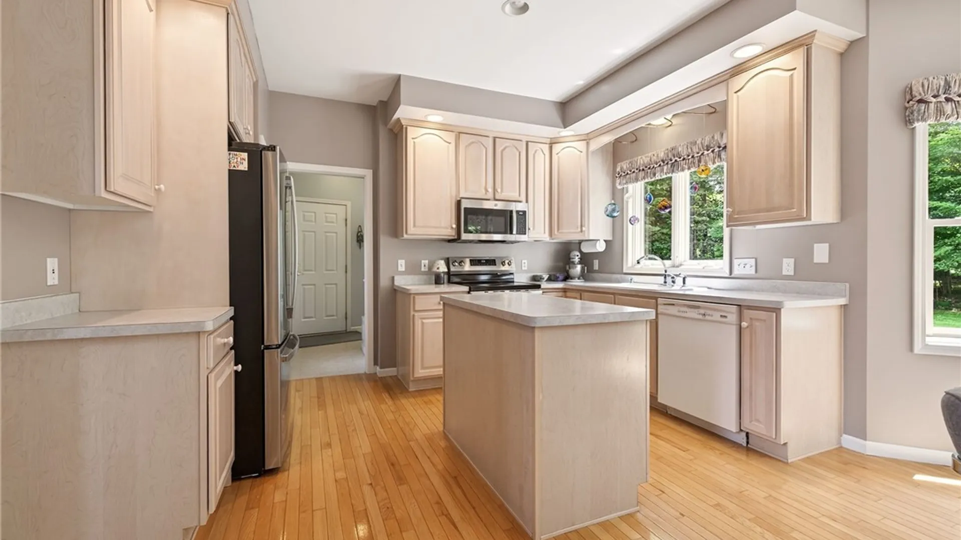 Property at 745 Hailey Dr, Webster, NY 14580 16