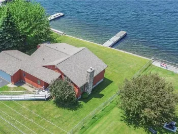 Property at 947 Broadway, Cape Vincent, NY 13618