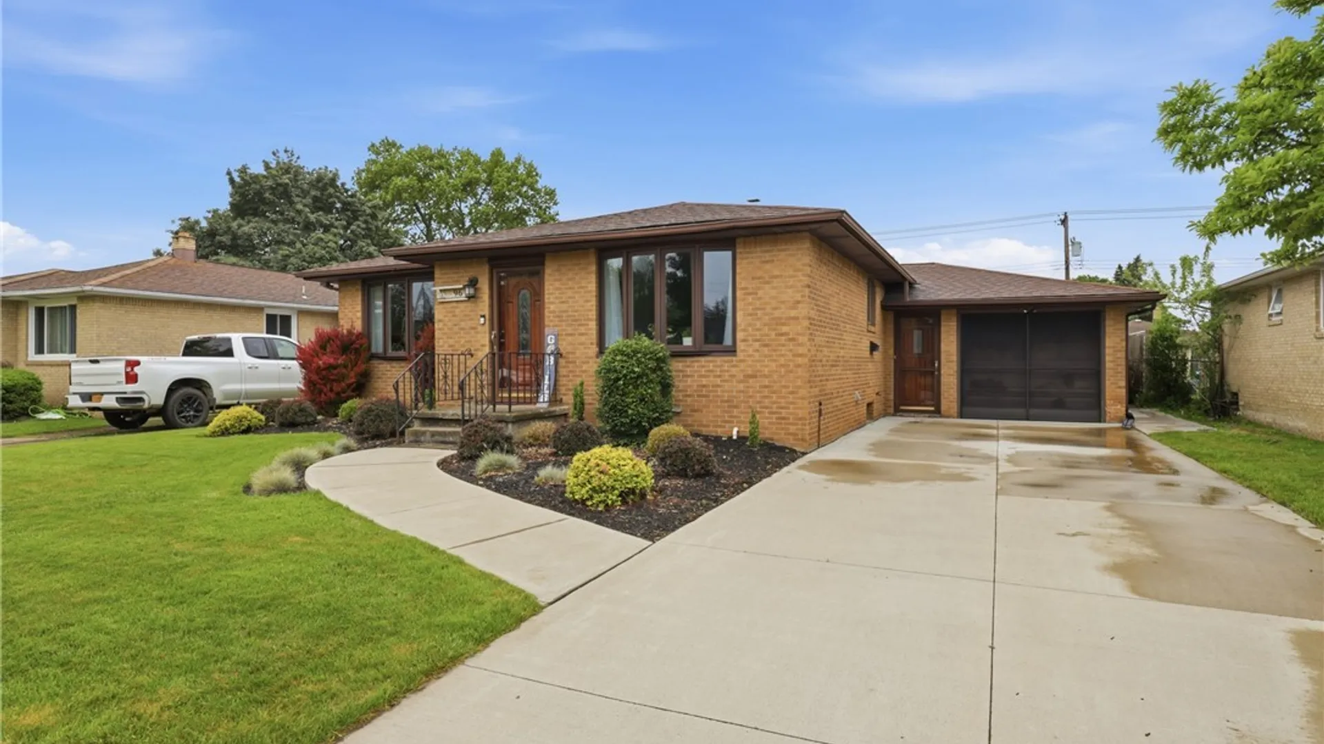 Property at 96 Ceil Drive, Cheektowaga, NY 14227 2