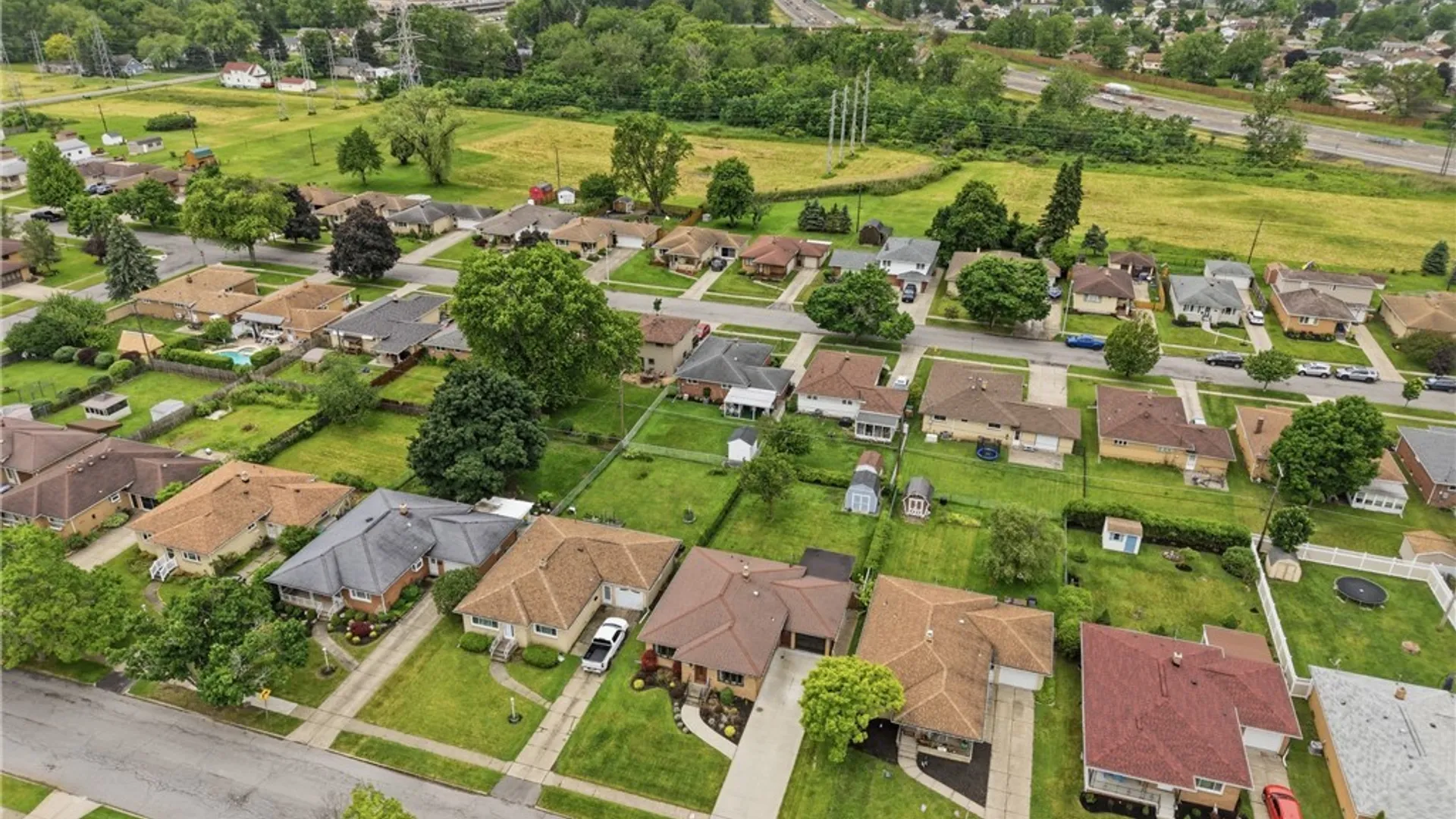 Property at 96 Ceil Drive, Cheektowaga, NY 14227 39