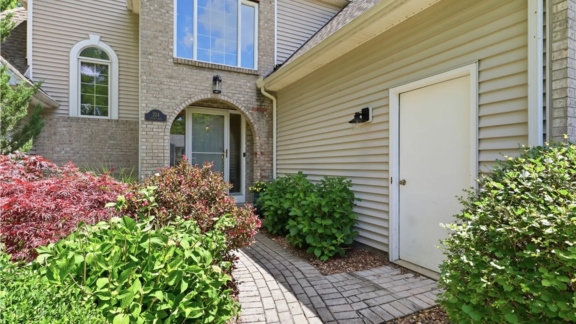 Property at 224 Totem Trail, Irondequoit, NY 14617 3