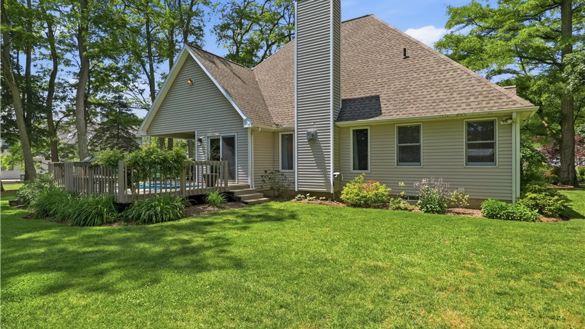 Property at 224 Totem Trail, Irondequoit, NY 14617 44