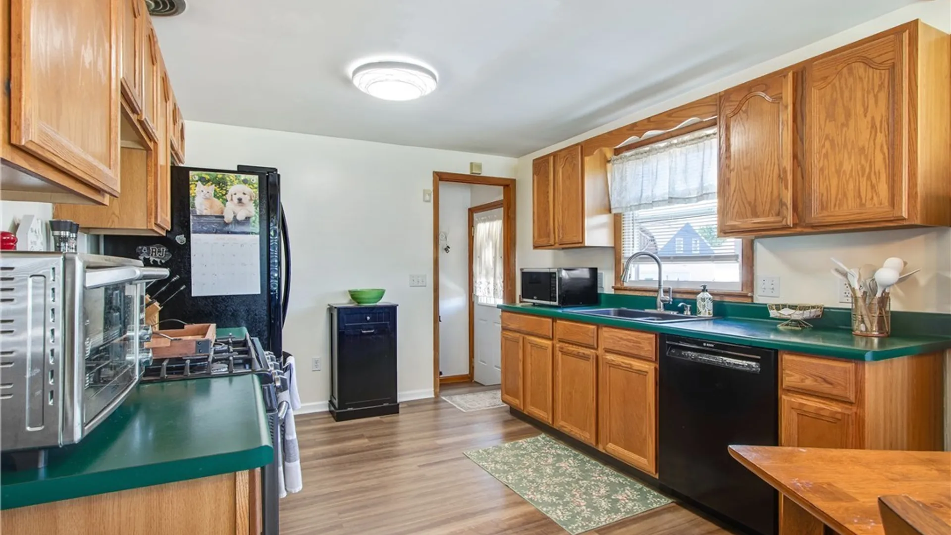 Property at 4 Amurra Court, Cheektowaga, NY 14225 18