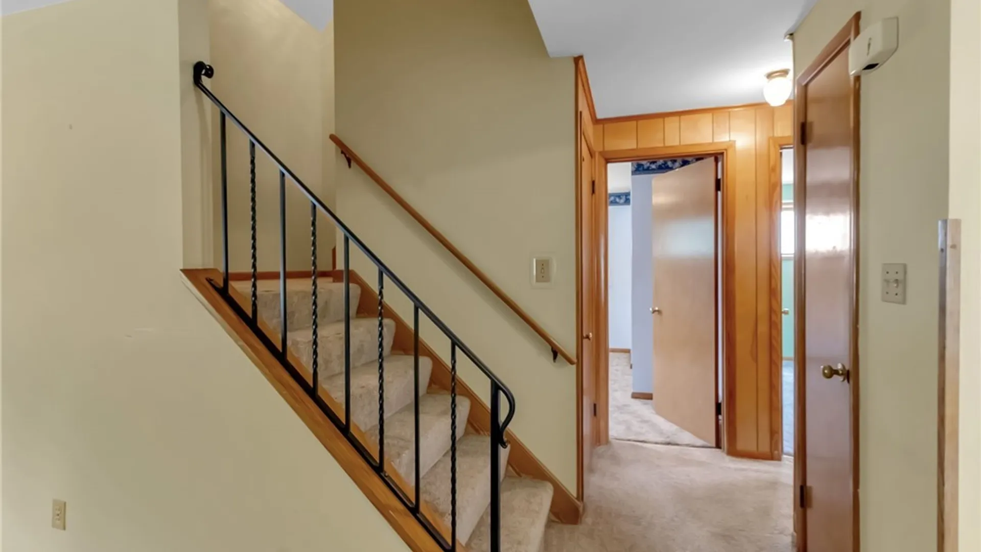 Property at 175 Margaret Road, Amherst, NY 14226 11