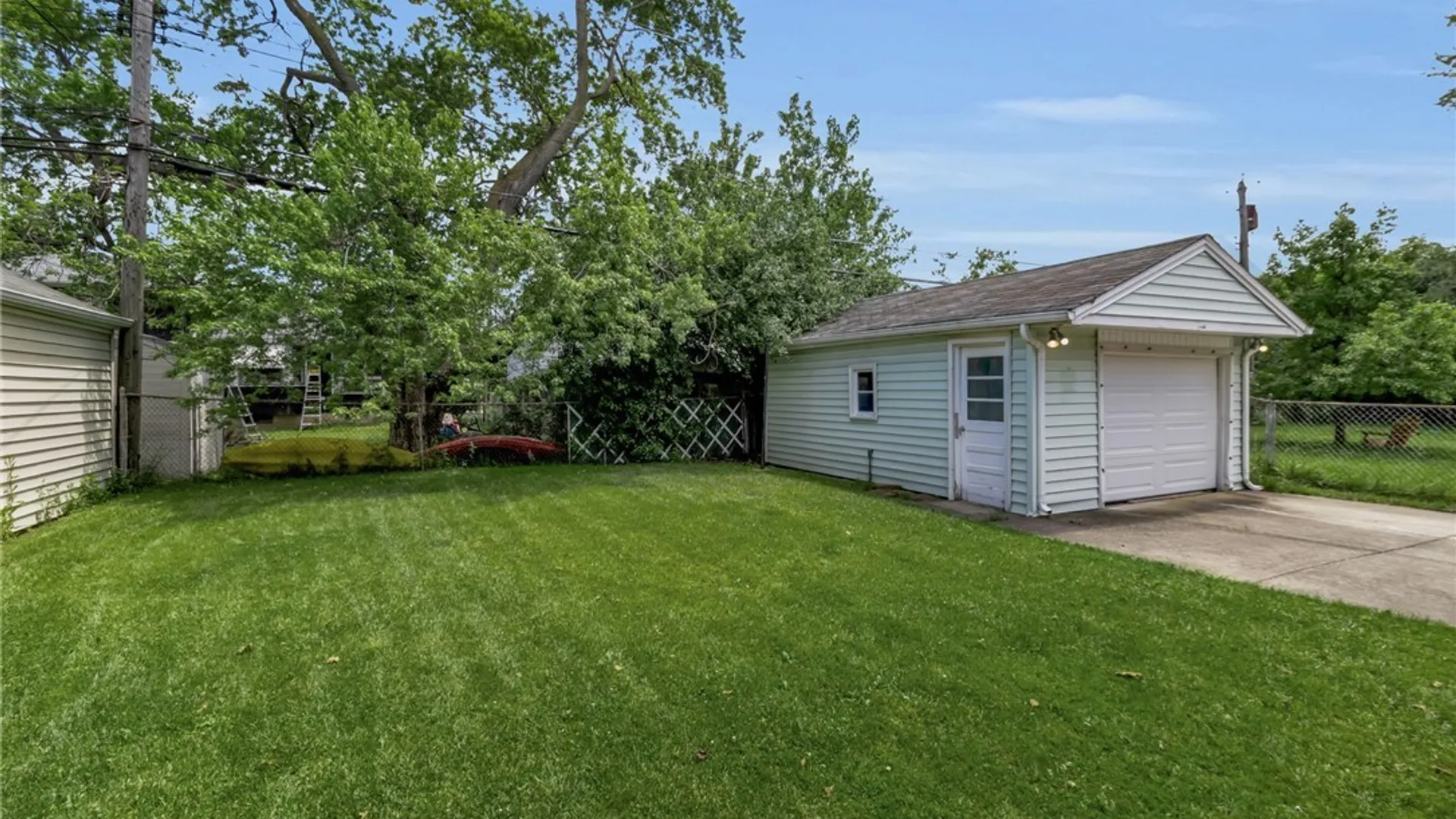 Property at 175 Margaret Road, Amherst, NY 14226 35
