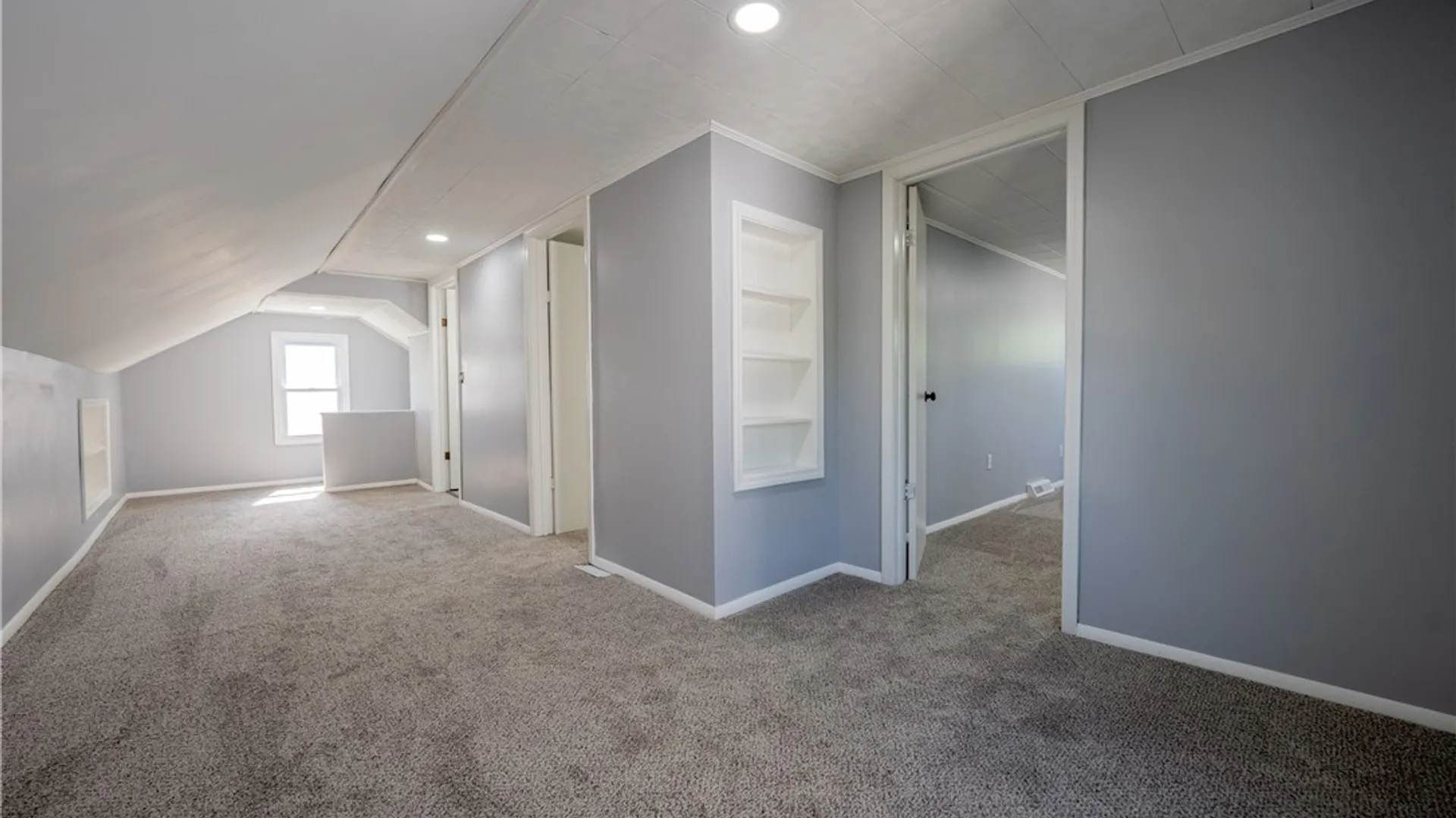 Property at 19 Wellworth Place, Cheektowaga, NY 14225 24