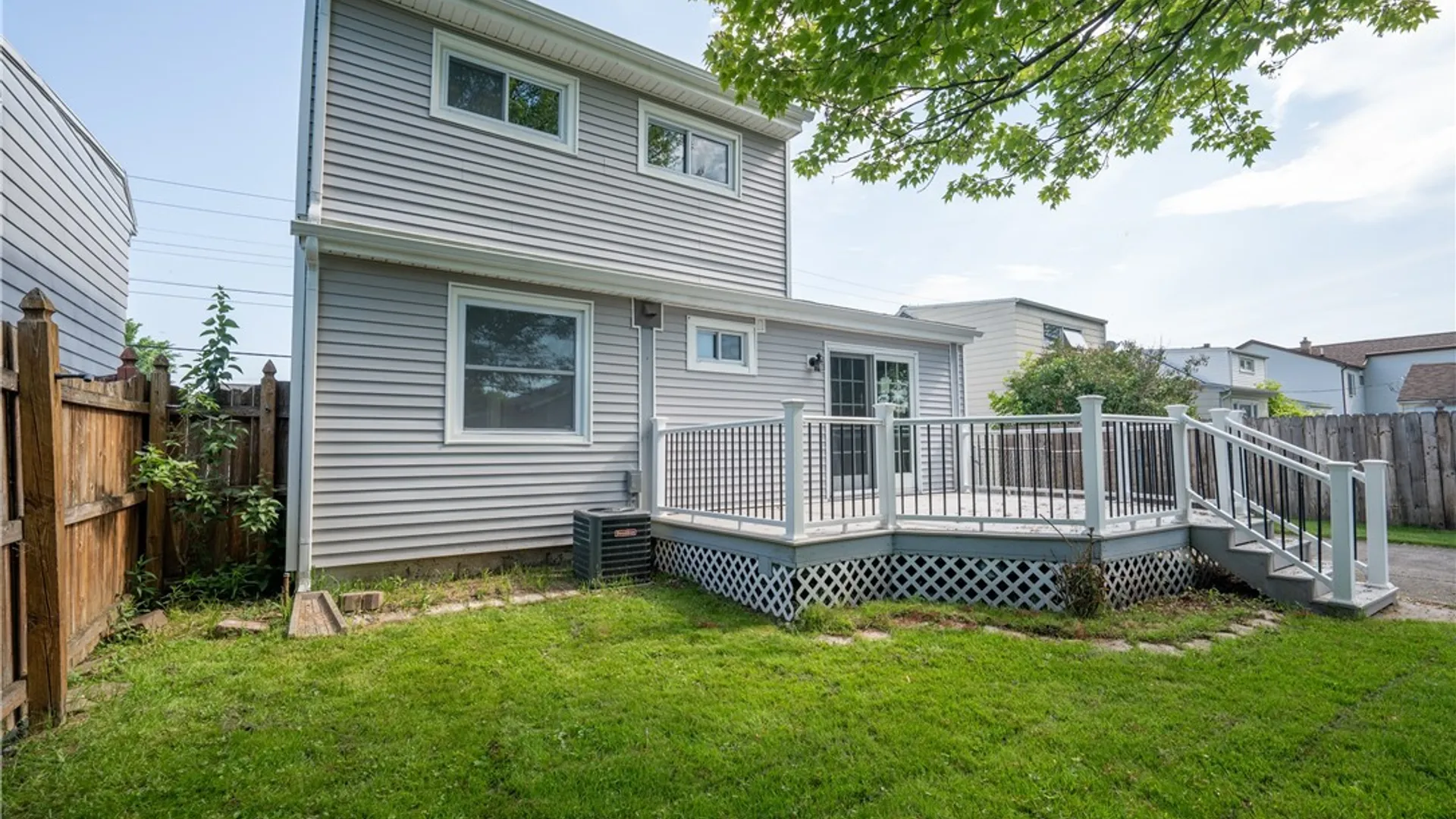 Property at 19 Wellworth Place, Cheektowaga, NY 14225 41