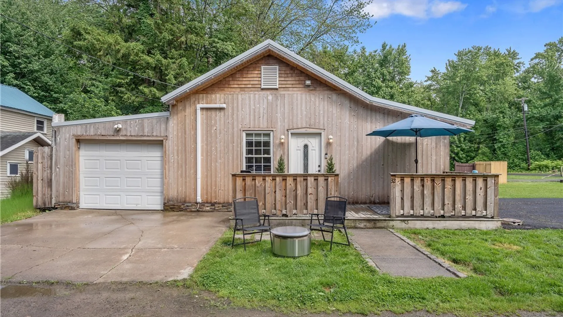 Property at 32 34th Street, Constantia, NY 13044 3