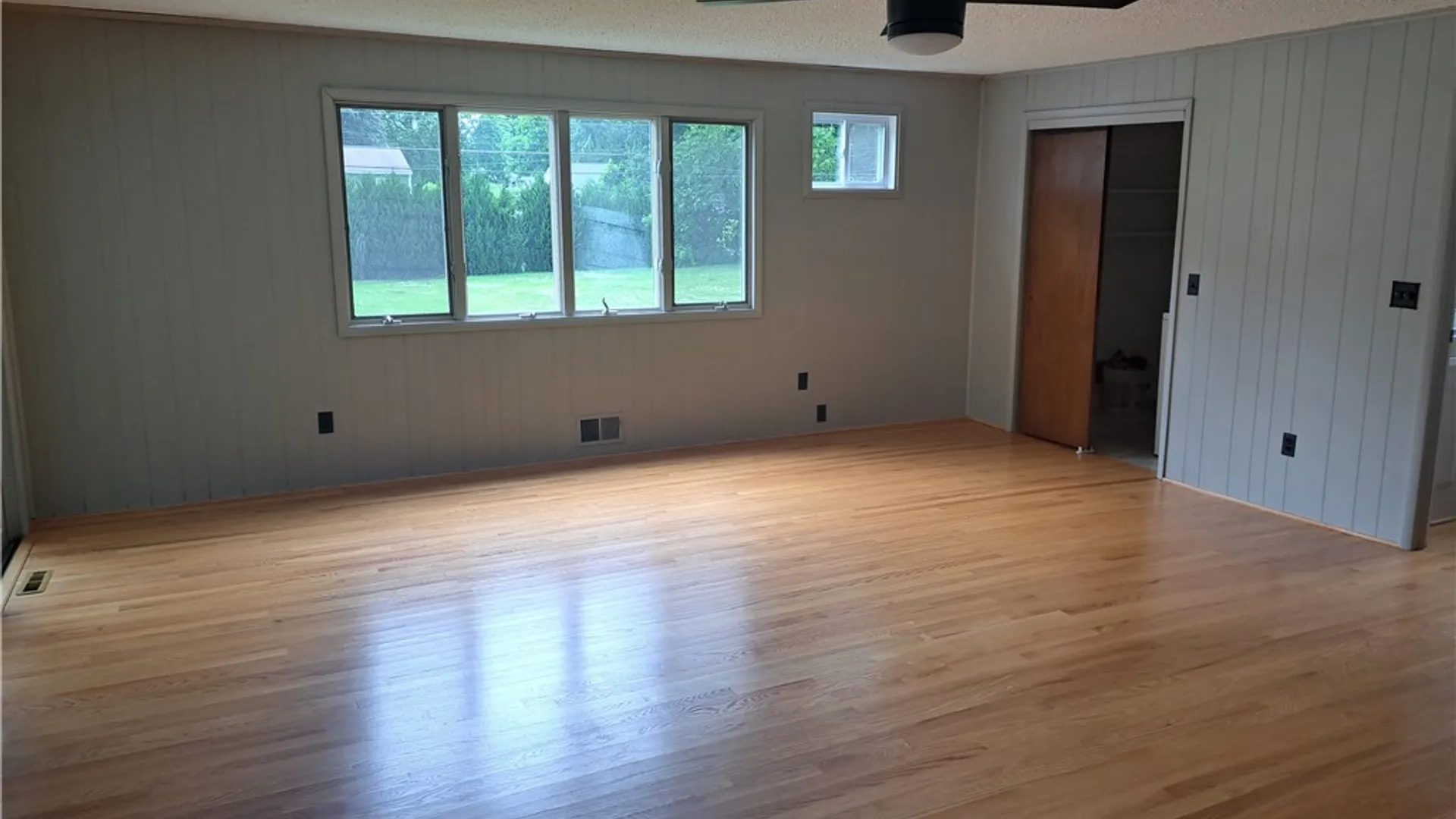 Property at 75 Woody Lane, Penfield, NY 14625 12